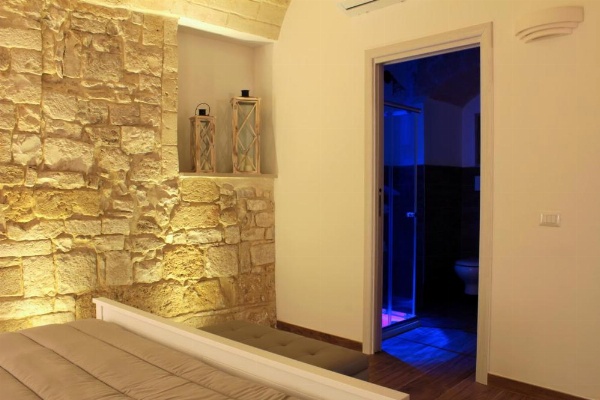 DeShome Guest House image 9